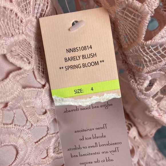 Nanette Lapore NWT lace dress tulip sleeve wedding baby shower barely blush pink - Picture 14 of 16